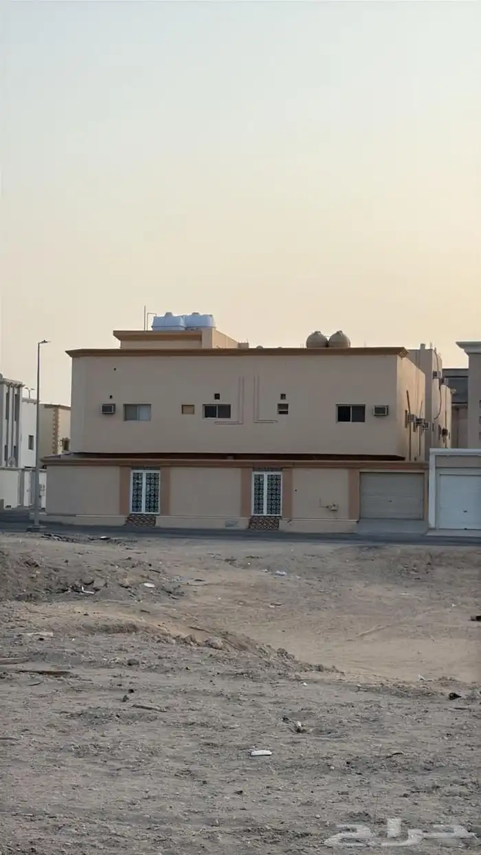 للبيع بيت في النايفية الهفوف 0