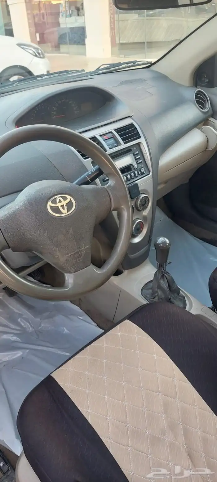 يارس قير عادي 2013 2