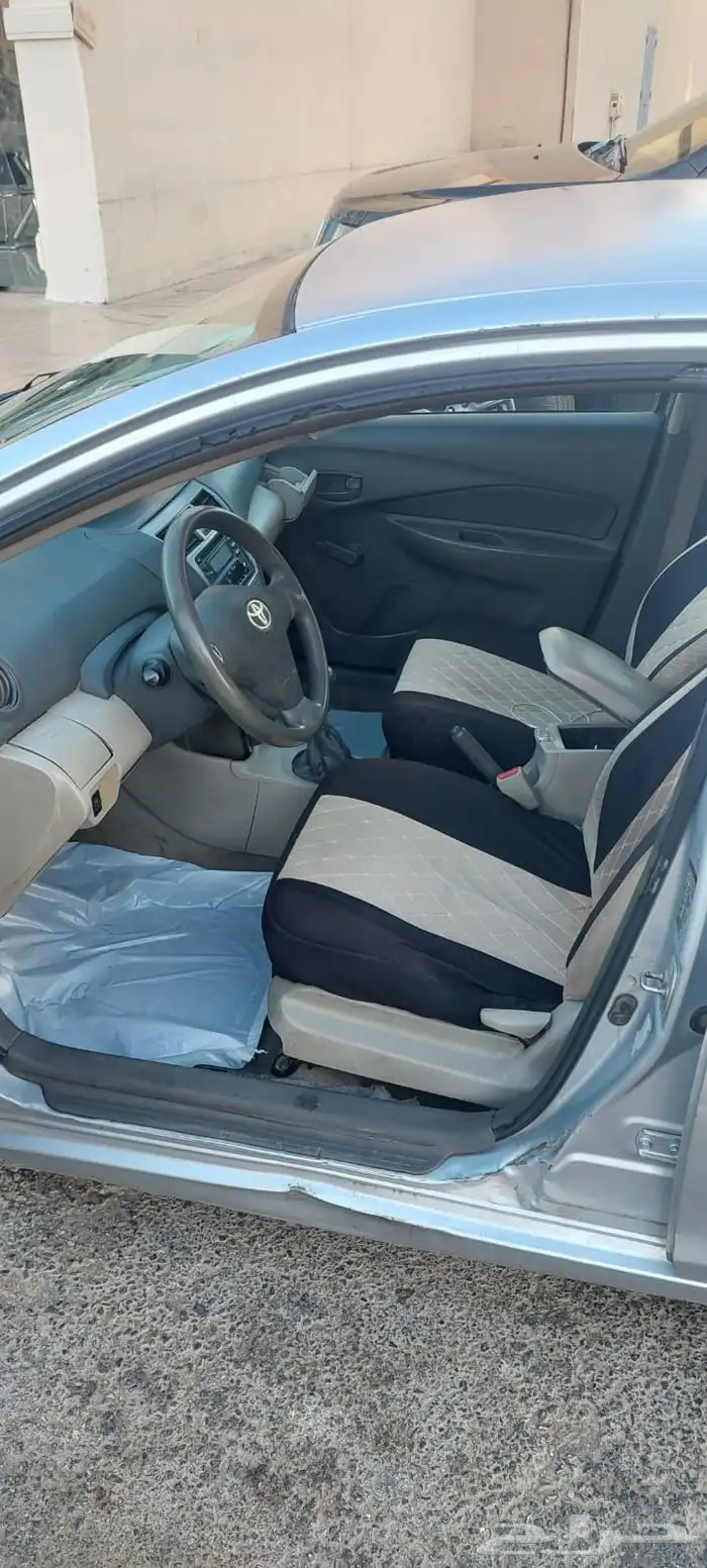 يارس قير عادي 2013 4