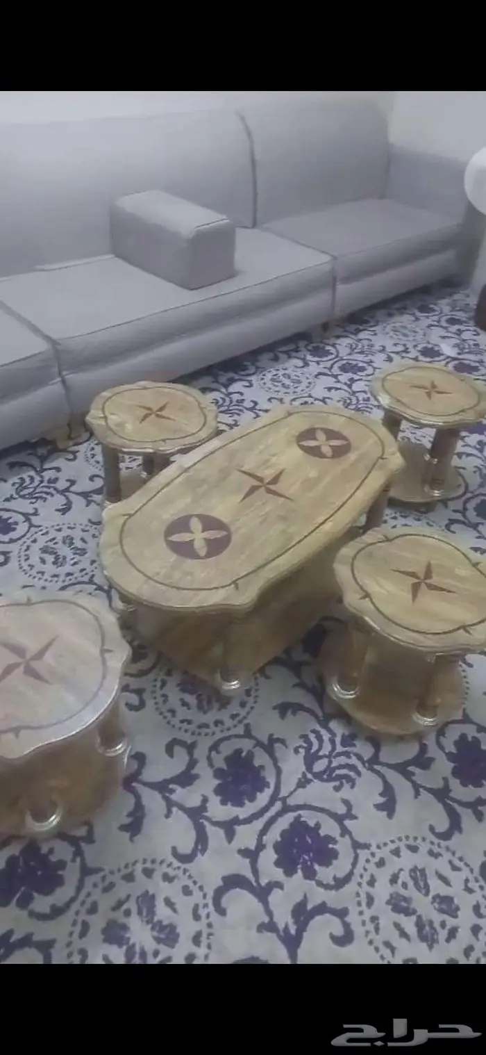 تربيزة ضيافة مع اربعة اضافية 0