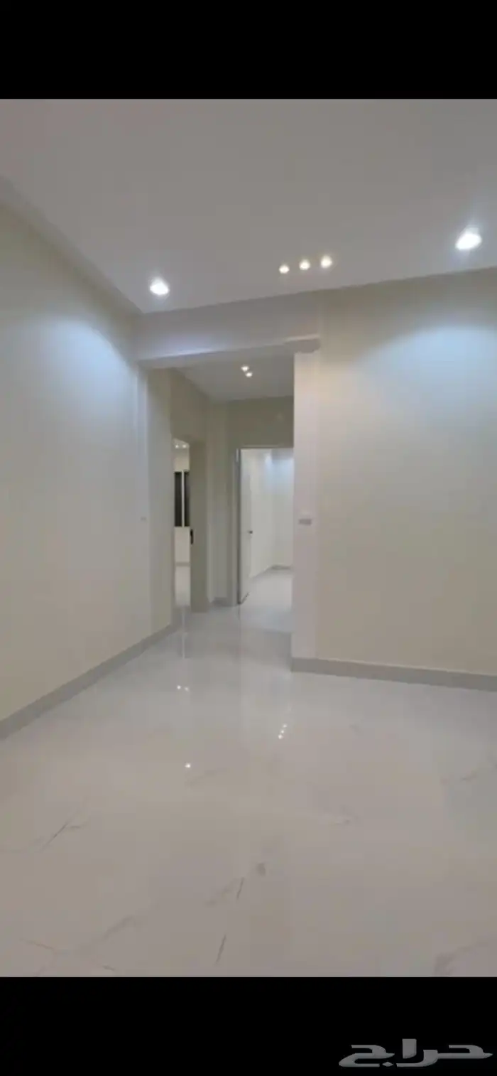 يوجد فيلا وشقة فيه حي عكاظ 20
