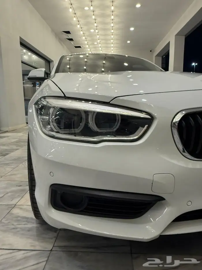بي ام دبليو i120 موديل 2019 4