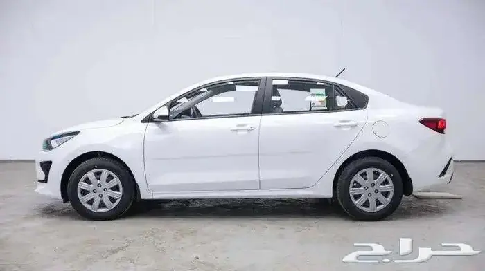 كيا ريو استندر موديل - 2023 3