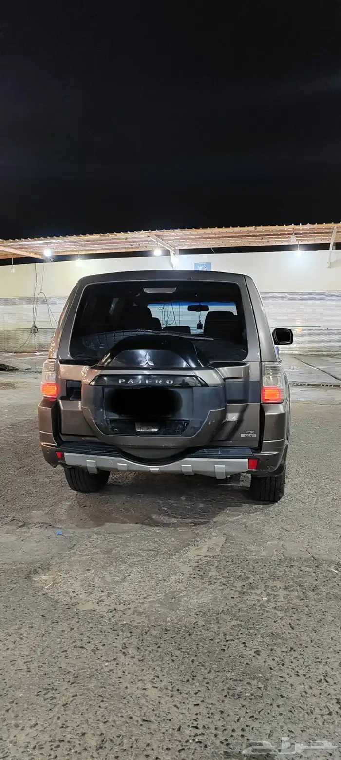 جيب باجيرو للبيع استاندر العلامه الفضيه. مكينه 3500 2
