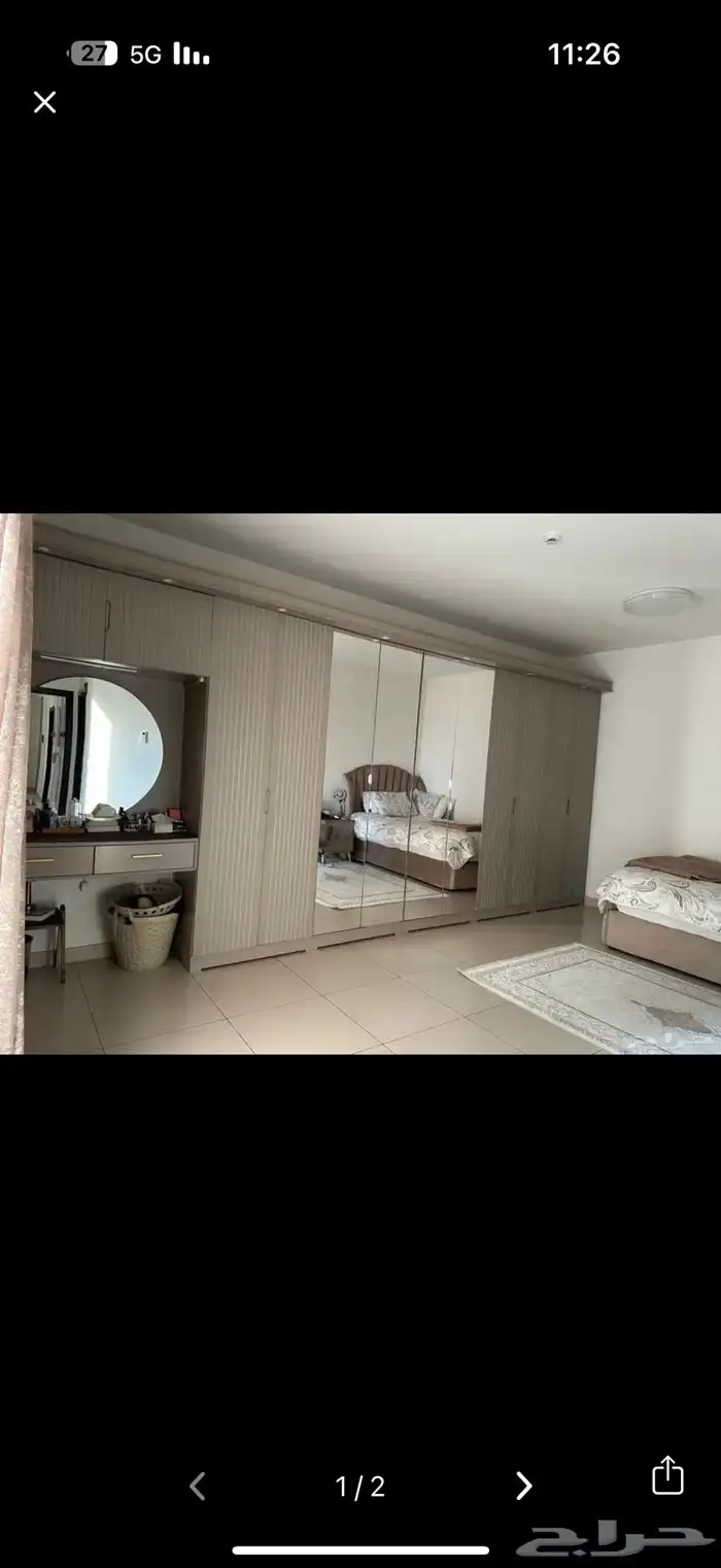 محتاجة دولاب وتسريحة شبه جديدة الي عنده شي نظيف وفخم يرسلي 0