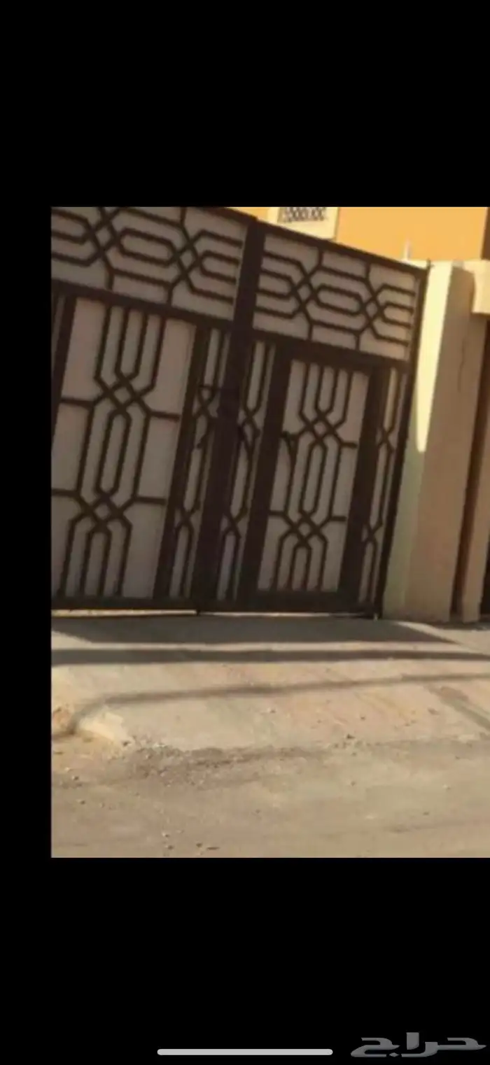 باب حديد 0