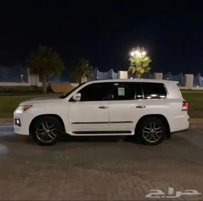 لكزس 2015 بريمي 0