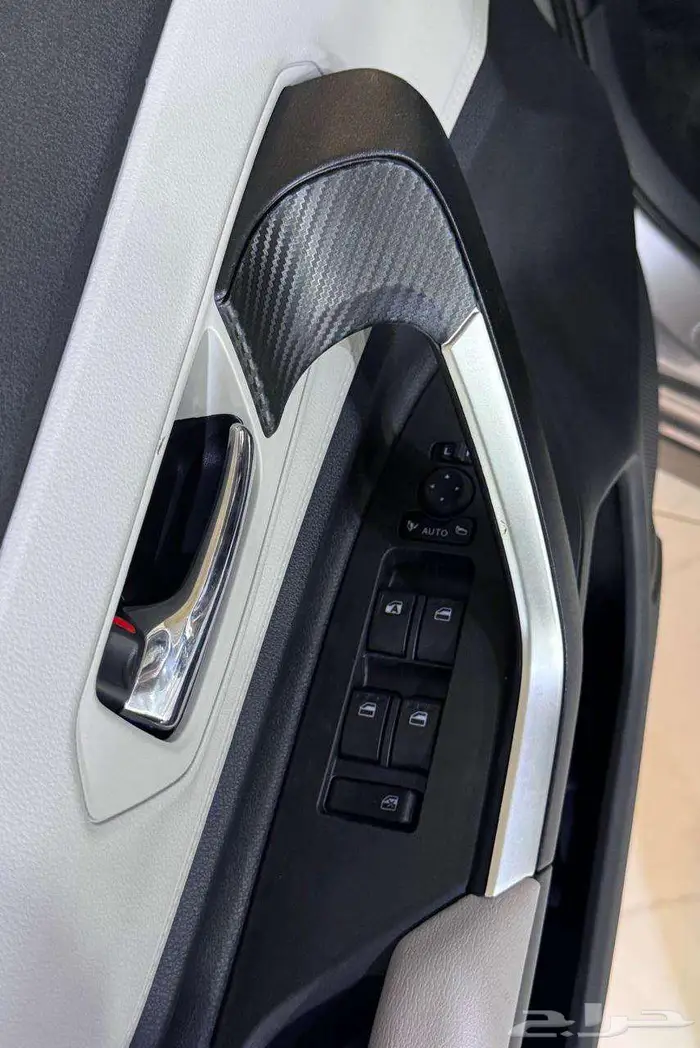 تويوتا فيلوز glx 2025 15