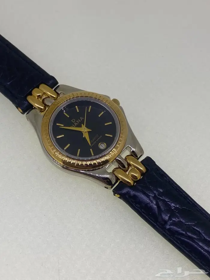 ساعة اصدار محدود 0