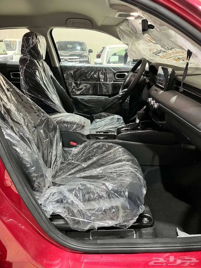 عرض خاص هوندا HRV - LX نص فل موديل 2025 بطاقه جمركيه 7