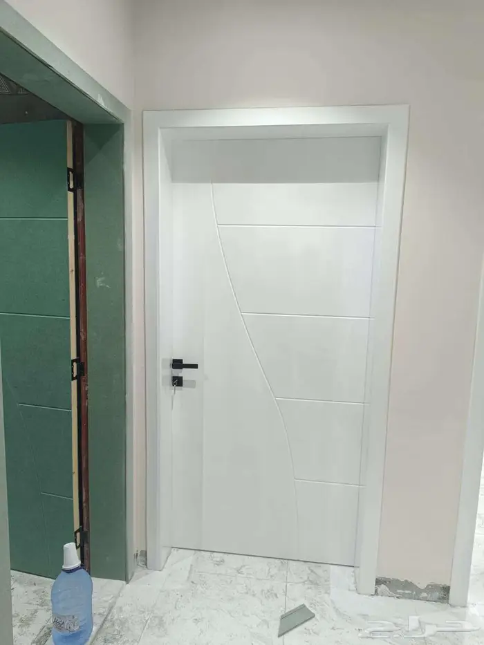 تفصيل وتصميم جميع أعمال الخشب والديكورات الحديثة وصيانة 11