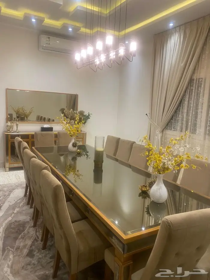 للبيع فيلا زاويه فخمه وراقيه في حي صديان الشرقي مخطط الامل 8