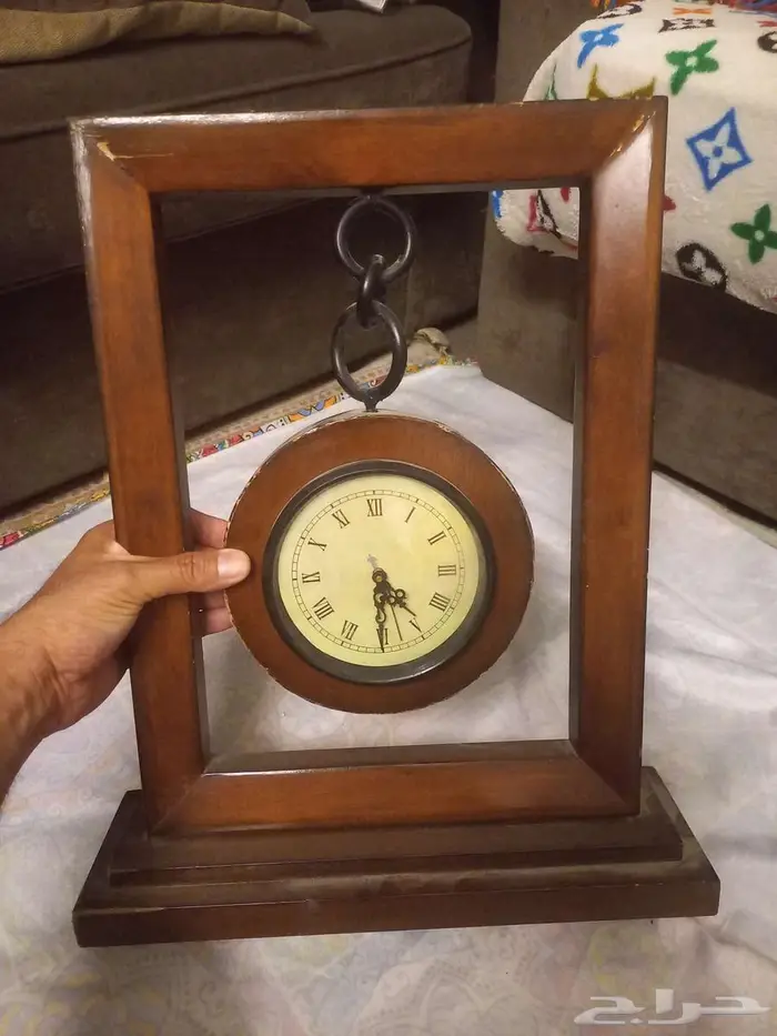 ساعات منوعة 1