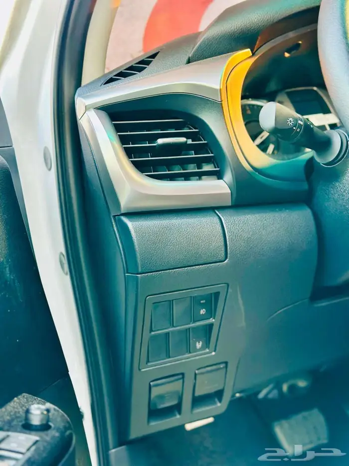 تويوتا هايلوكس S-GLX سوبر دبل فل كامل موديل 2025 4