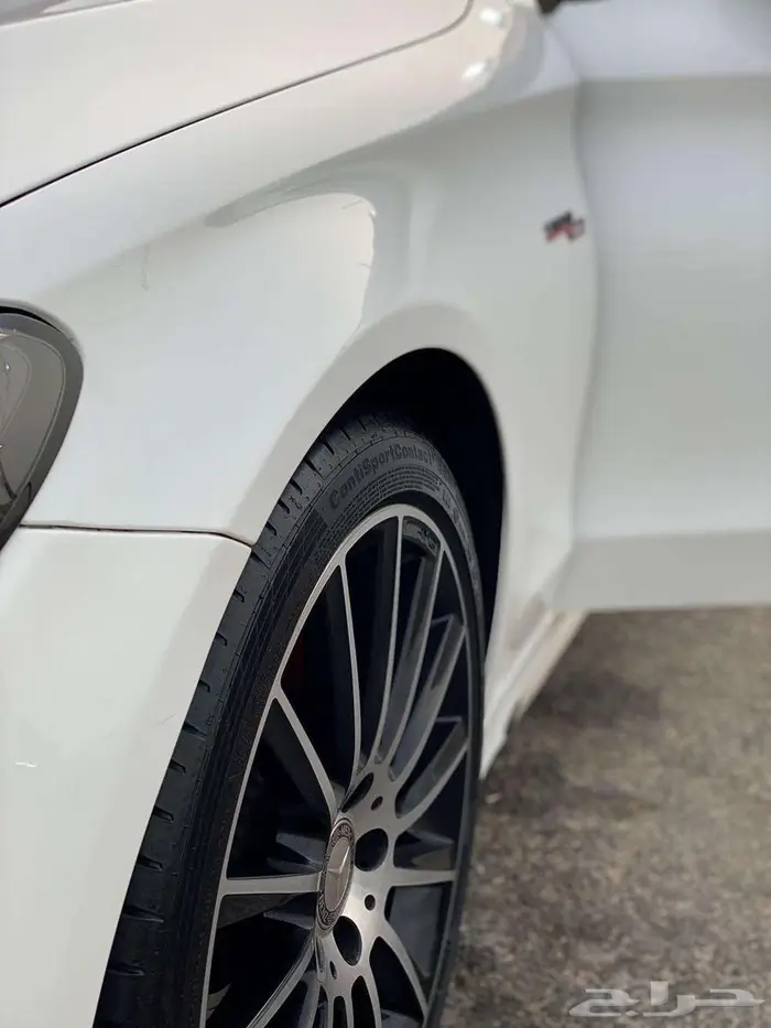 مرسيدس C200 2015 نظافة عالية بلاك اديشن كت AMG 9