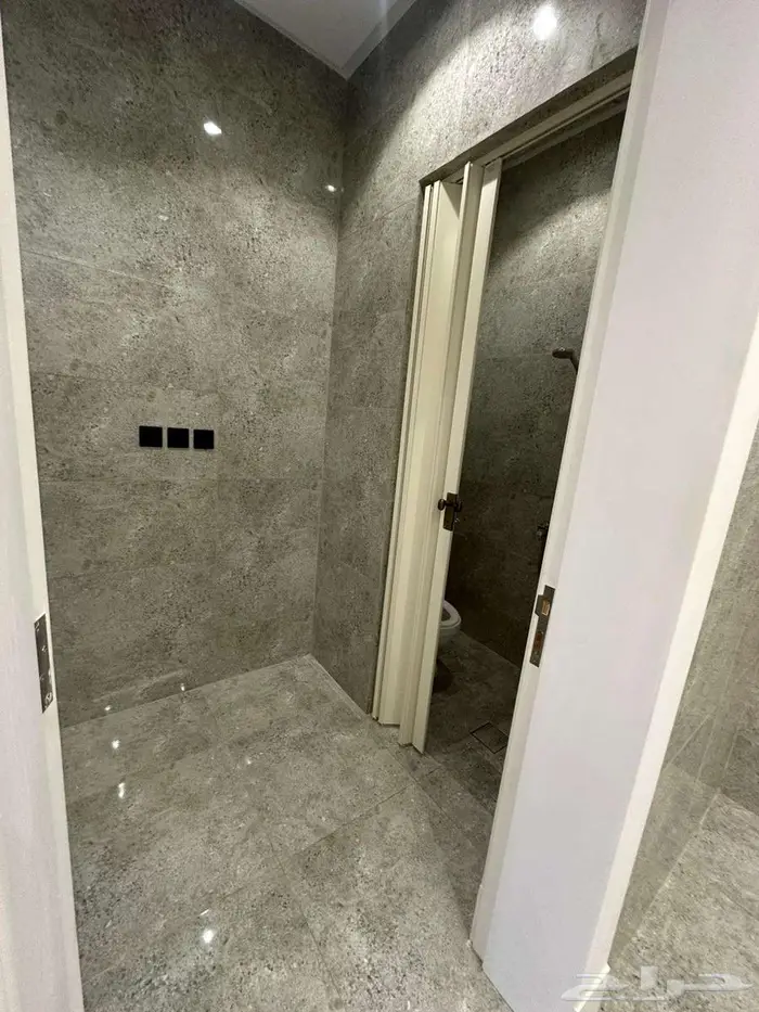 شقق فاخره في حي الربوه 3
