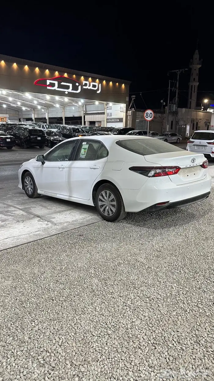 كامري ستاندر ( LE ) سعودي اصفار 2024 4
