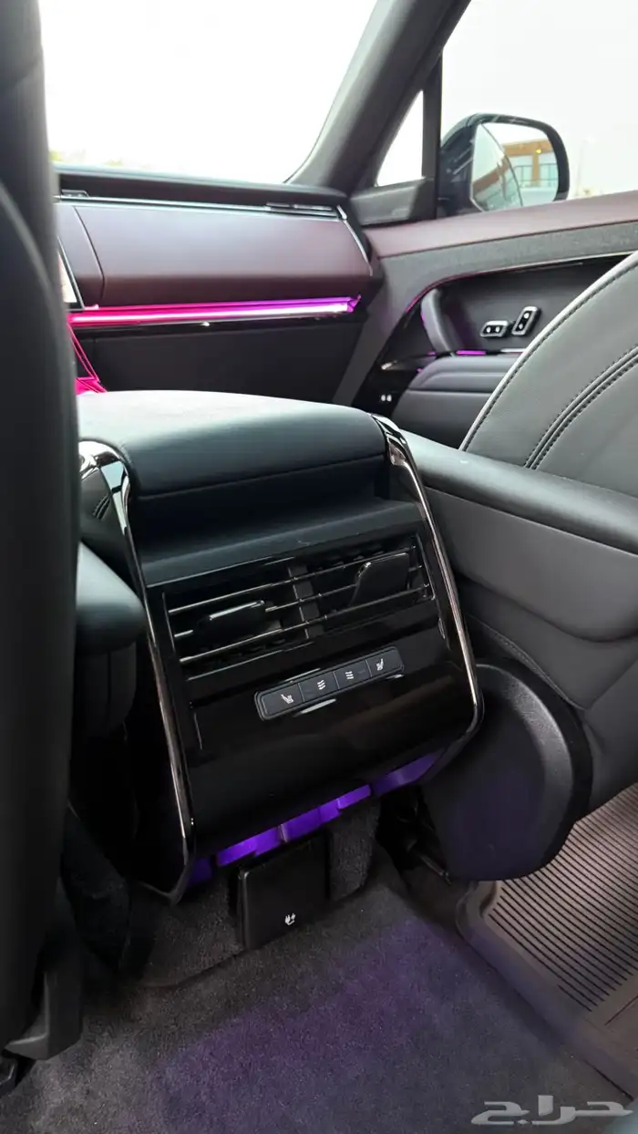 رنج روفر سبورت dynamic SE 2024 ممشى قليل وشبه جديد 20