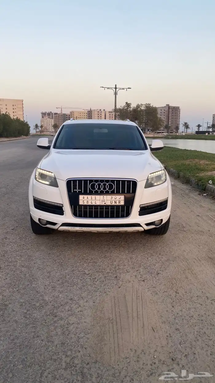 للبيع اودي Q7 موديل 2011 فل اوبشن 22