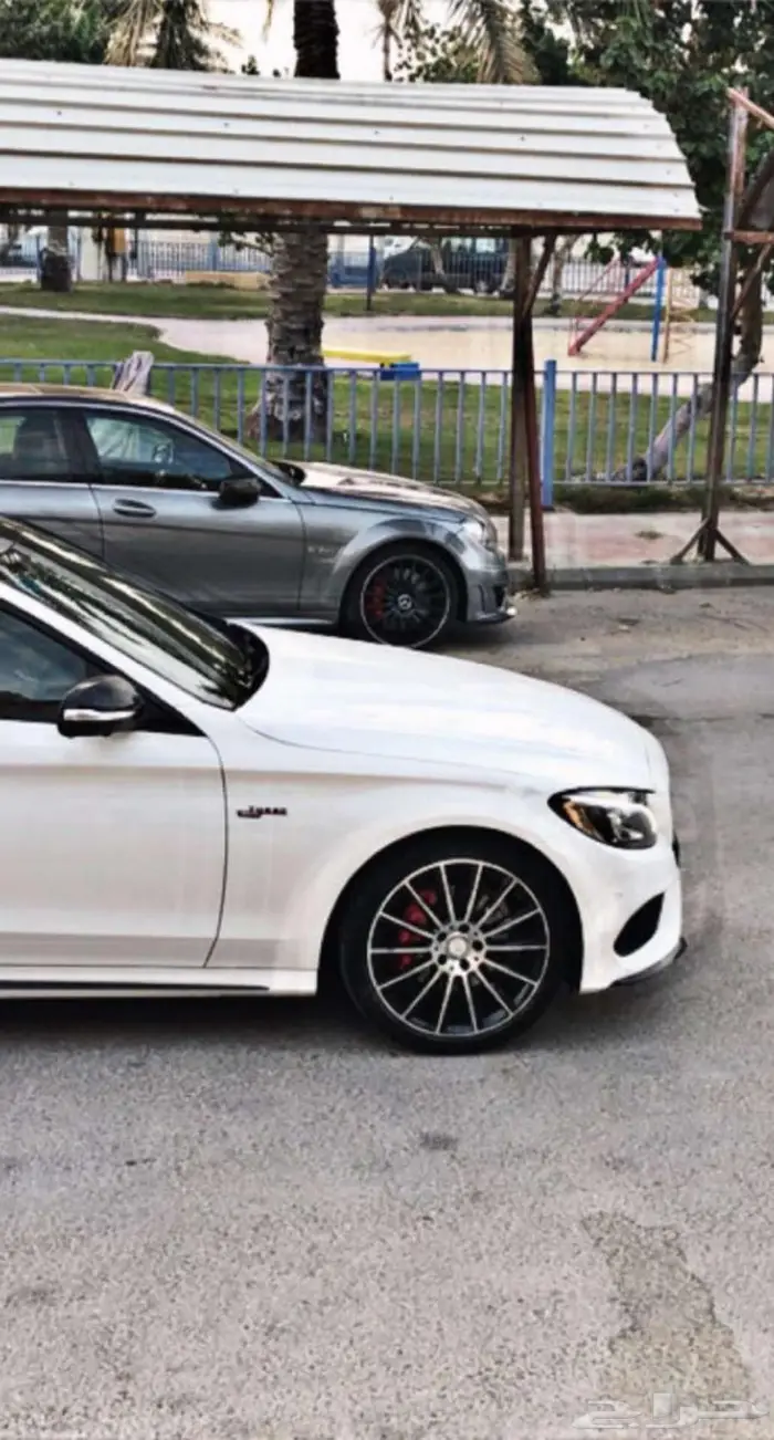 مرسيدس C200 2015 نظافة عالية بلاك اديشن كت AMG 4