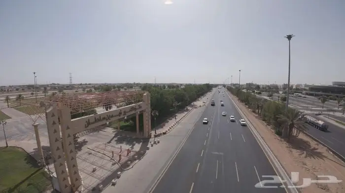 مصور وممنتج درون 4K بأسعار مناسبة 3