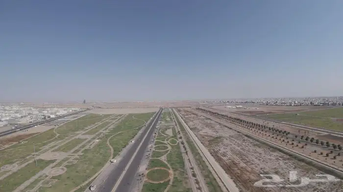 مصور وممنتج درون 4K بأسعار مناسبة 1