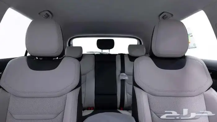 فورد تيرتيوري امبيانتي 2025 ومتوفر منها جميع الفئات 4