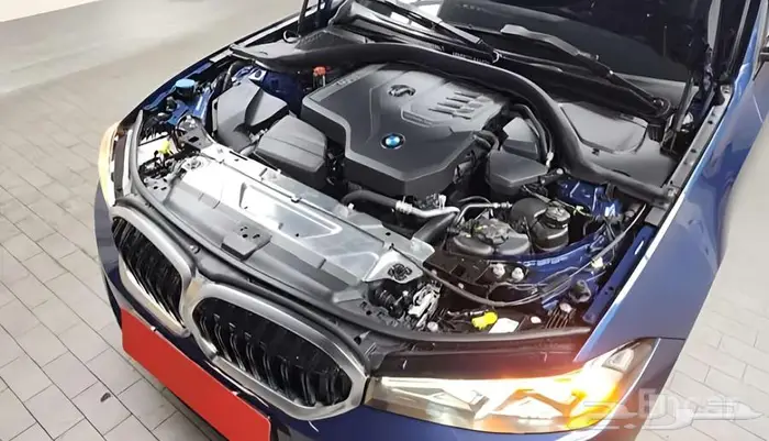 بي إم دبليو الفئة الثالثة 320i BMW 320i 2024 4