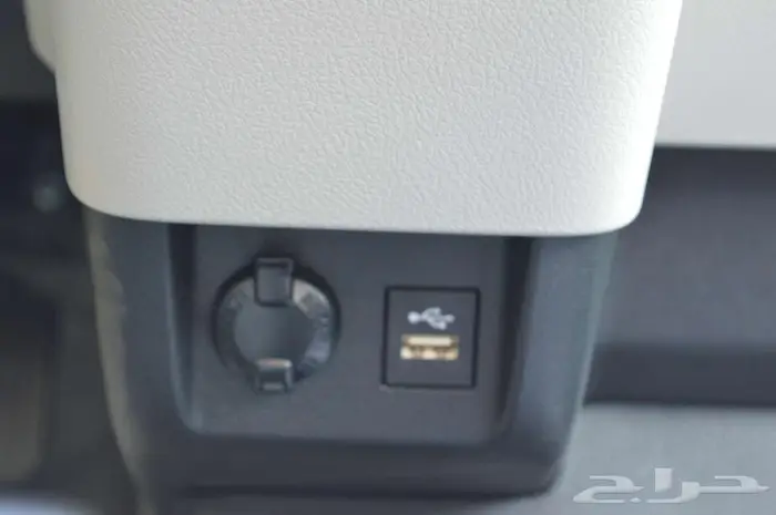 تويوتا باص هاي اس 2026 ديزل 13 راكب سقف مرتفع عبداللطيف 27