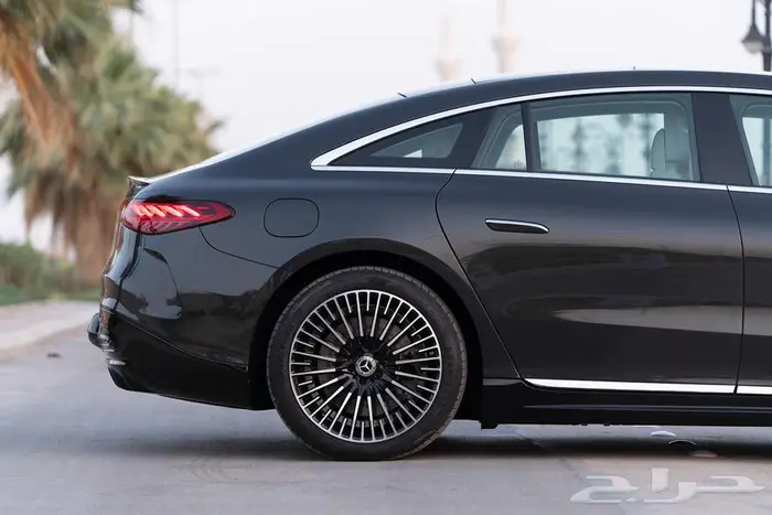 للبيع مرسيدس EQS 450 2022 الكهربائية أول مالك 9
