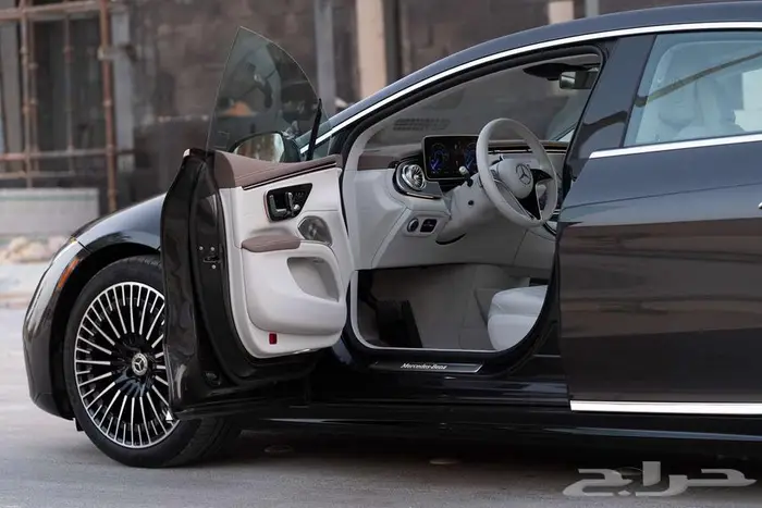 للبيع مرسيدس EQS 450 2022 الكهربائية أول مالك 30