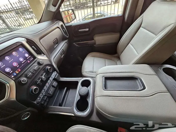 شفروليه سيلفرادو 1500 RST 2019 بباقة Z71 5
