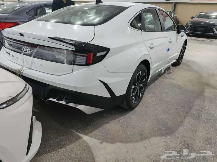 هيونداي سوناتا 2026 جميع الفئات والوان مميزه 5