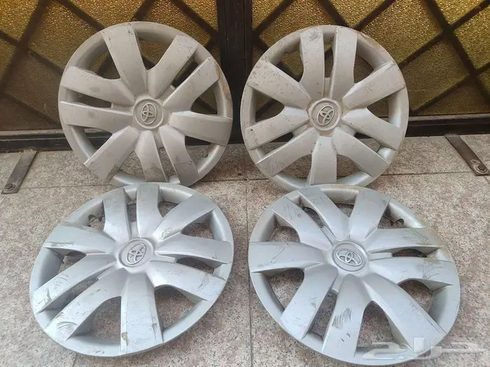 للبيع طيس يارس من 2006 الي 2013 اصلي وكاله 0