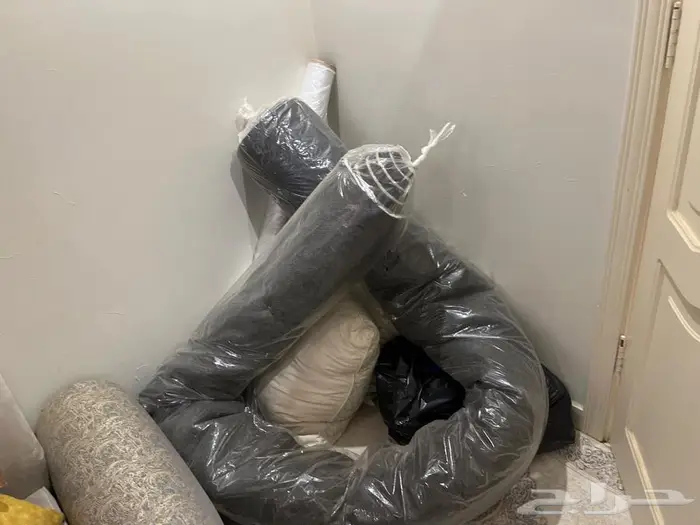 كنب نظيف وفرشه مقاس 4 في 3 0