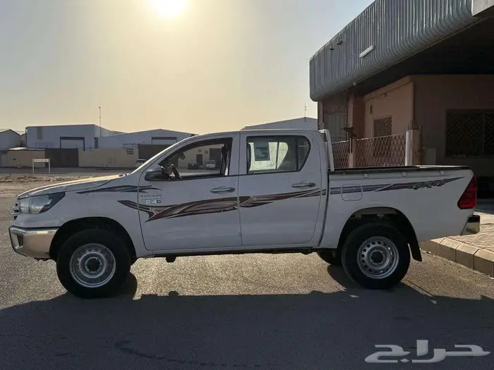 تويوتا هايلكس غمارتين GL2 ديزل سلق موديل 2025 3