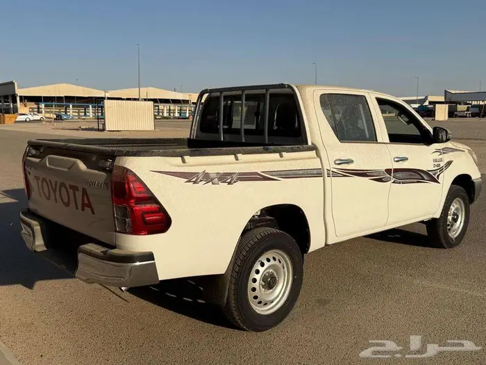 تويوتا هايلكس غمارتين GL2 ديزل سلق موديل 2025 6