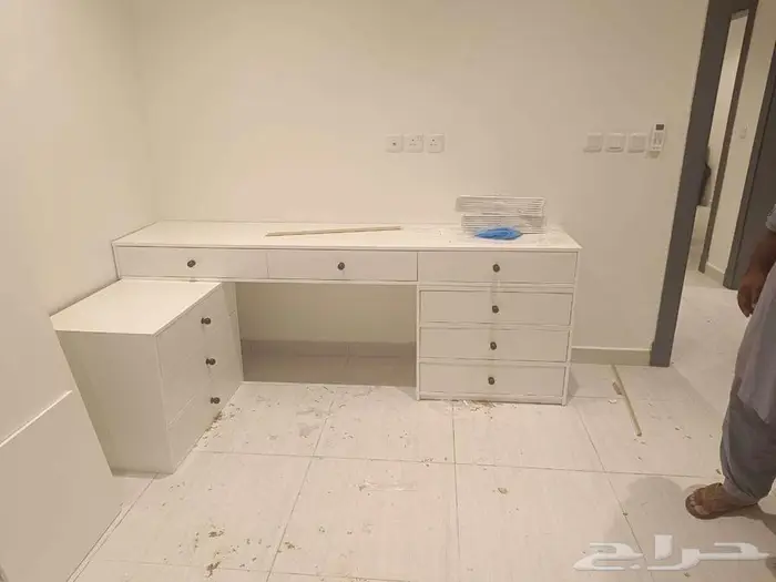 تفصيل وتصميم جميع أعمال الخشب والديكورات الحديثة وصيانة 3