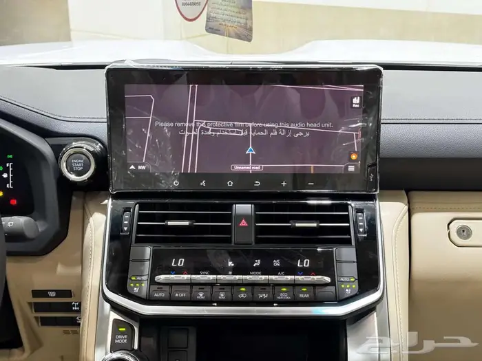 تويوتا لاندكروزر بنزين GXR4 مويل 2025 13