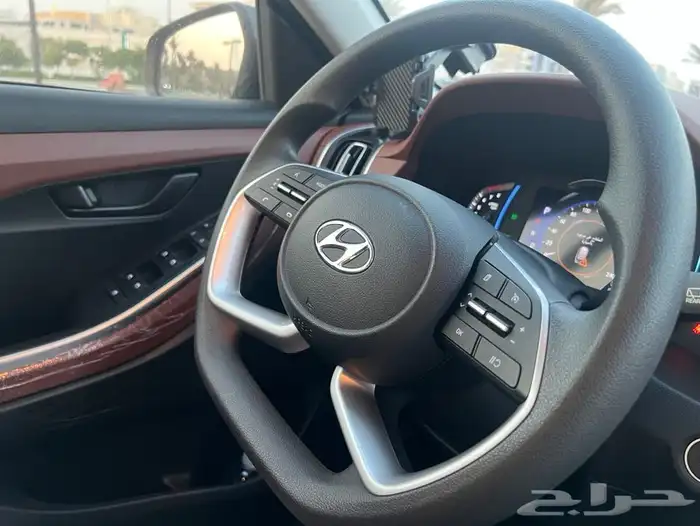 مخزن جيب هونداي كريتا نص فل 2024 الناغي 6 الاف كم فقط 54