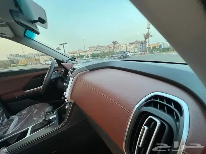 مخزن جيب هونداي كريتا نص فل 2024 الناغي 6 الاف كم فقط 51