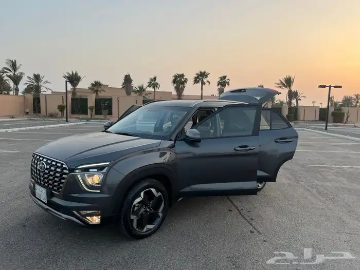 مخزن جيب هونداي كريتا نص فل 2024 الناغي 6 الاف كم فقط 6