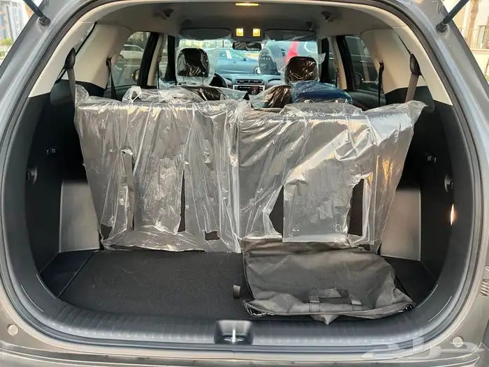 مخزن جيب هونداي كريتا نص فل 2024 الناغي 6 الاف كم فقط 71