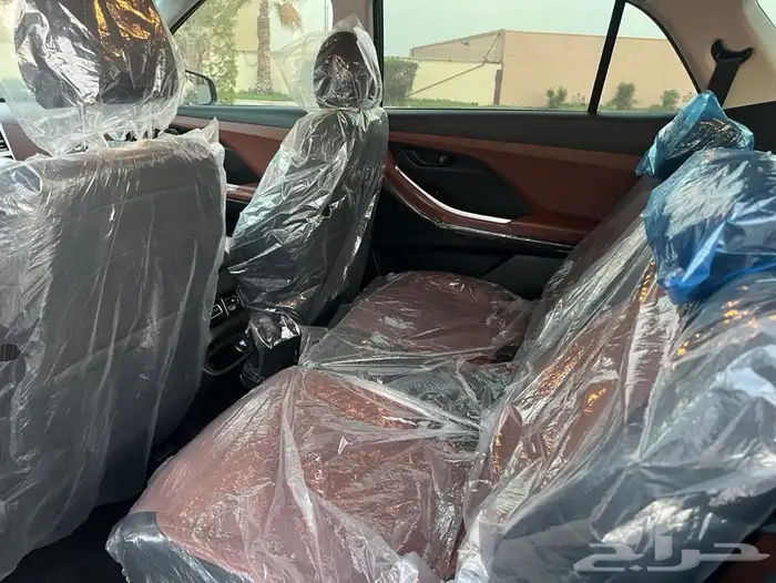 مخزن جيب هونداي كريتا نص فل 2024 الناغي 6 الاف كم فقط 73