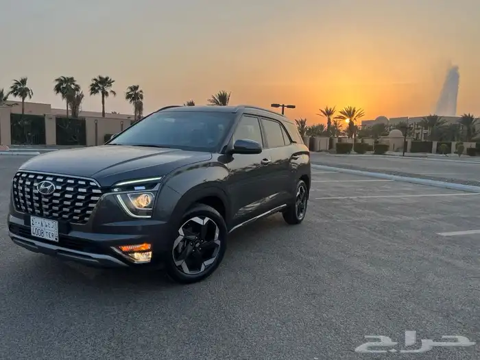 مخزن جيب هونداي كريتا نص فل 2024 الناغي 6 الاف كم فقط 2