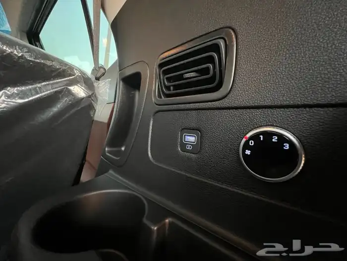 مخزن جيب هونداي كريتا نص فل 2024 الناغي 6 الاف كم فقط 69