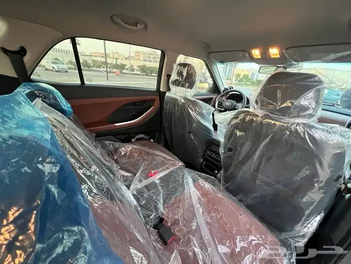 مخزن جيب هونداي كريتا نص فل 2024 الناغي 6 الاف كم فقط 63