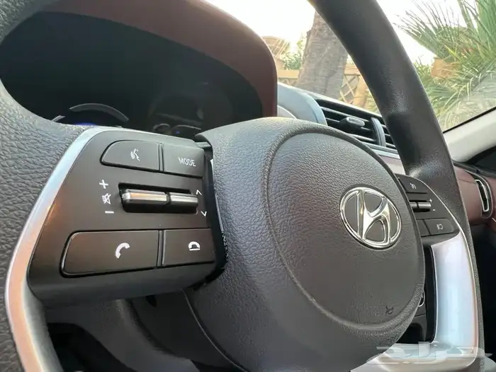 مخزن جيب هونداي كريتا نص فل 2024 الناغي 6 الاف كم فقط 42