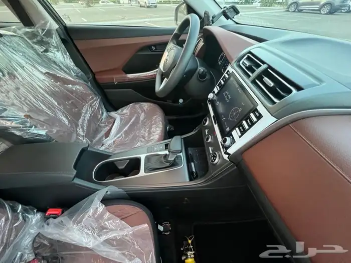 مخزن جيب هونداي كريتا نص فل 2024 الناغي 6 الاف كم فقط 53