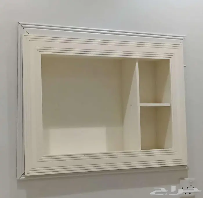 غطاء بدل مكيف شباك خشب 1